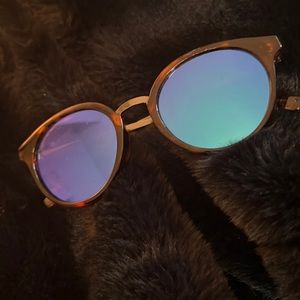 Blue Guess sunglasses